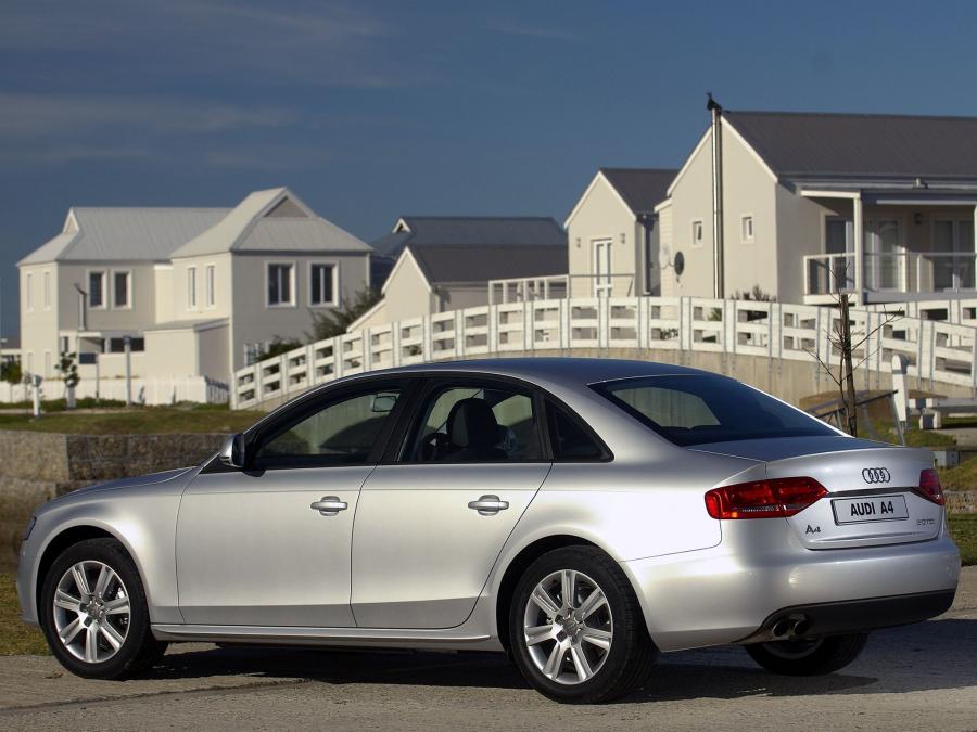  Audi A4 2.0 TDI Sedan (B8, 8K) 2007 года  (ZA) (фото 11 из 15)